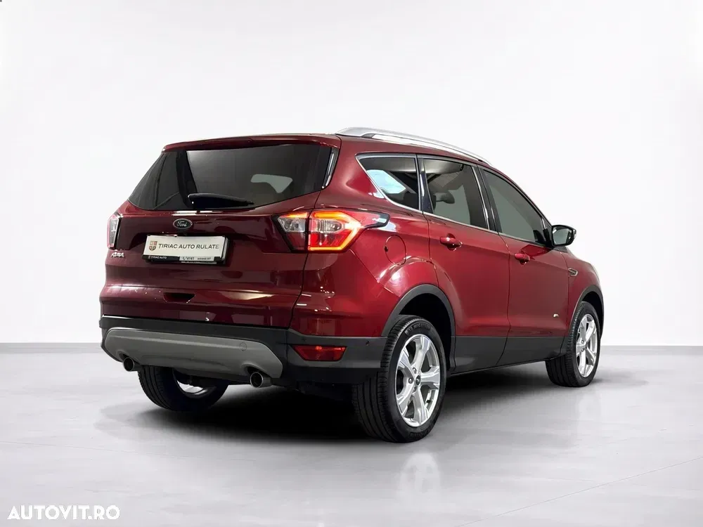 Ford Kuga — imagine 5