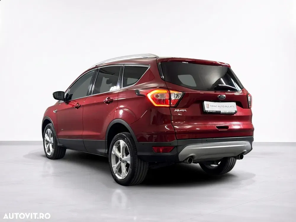 Ford Kuga — imagine 3