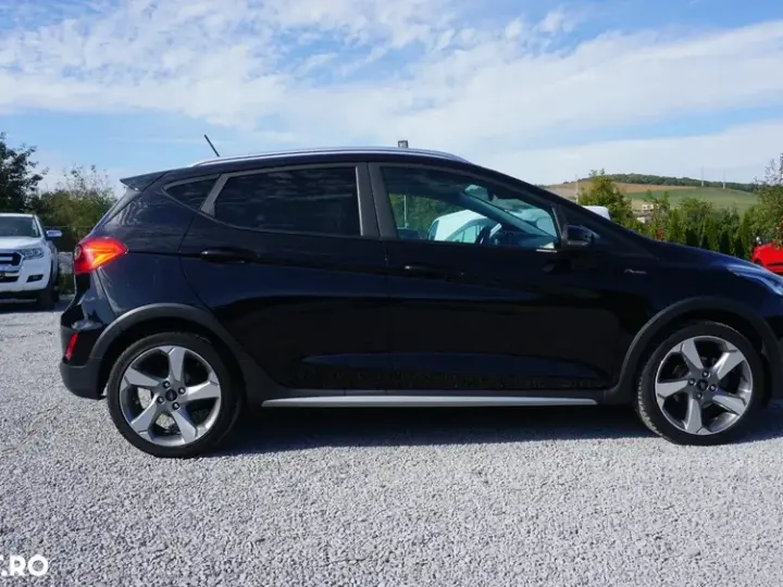 Ford Fiesta VIII 1.0 EcoBoost Start-Stop ST-LINE