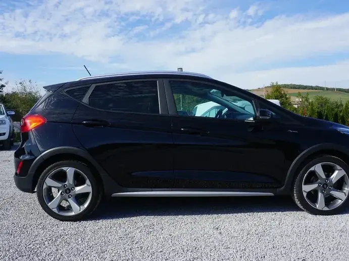Ford Fiesta VIII 1.0 EcoBoost Start-Stop ST-LINE