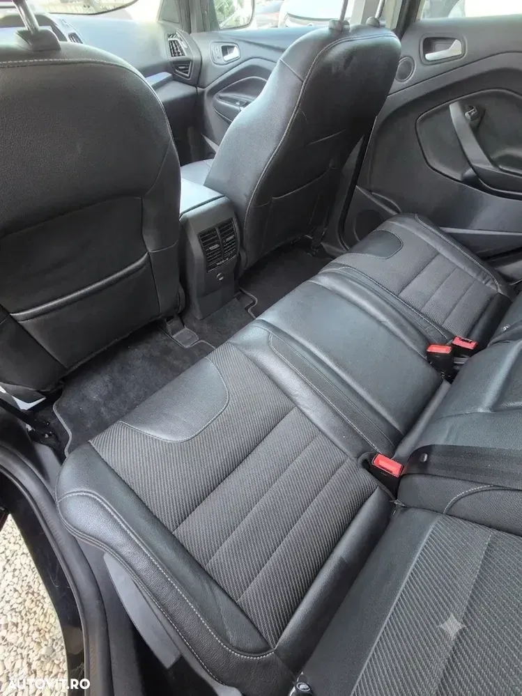 Ford Kuga II 2.0 TDCi 4WD Powershift Titanium — imagine 6
