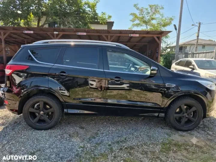 Ford Kuga II 2.0 TDCi 4WD Powershift Titanium