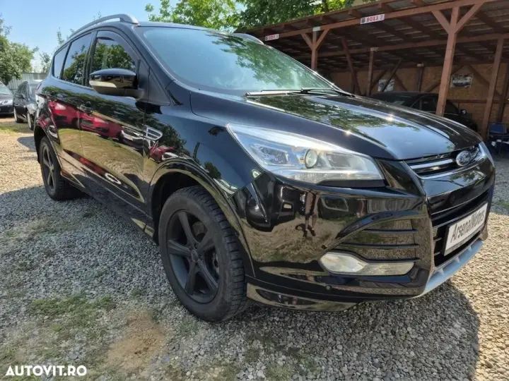 Ford Kuga II 2.0 TDCi 4WD Powershift Titanium