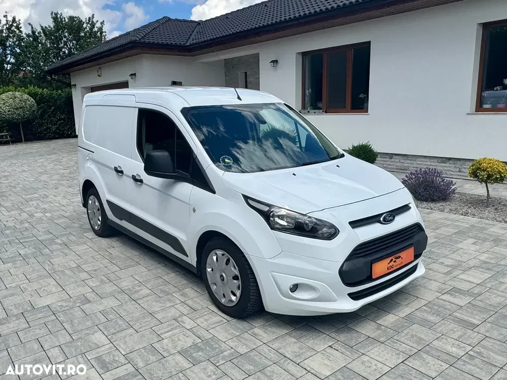 Ford Transit Connect — imagine 3