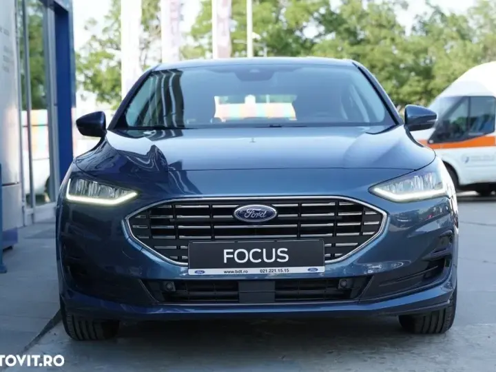 Ford Focus MK4 1.0 EcoBoost 7DCT MHEV Titanium
