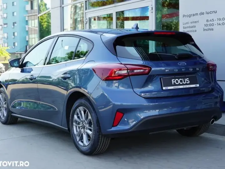 Ford Focus MK4 1.0 EcoBoost 7DCT MHEV Titanium