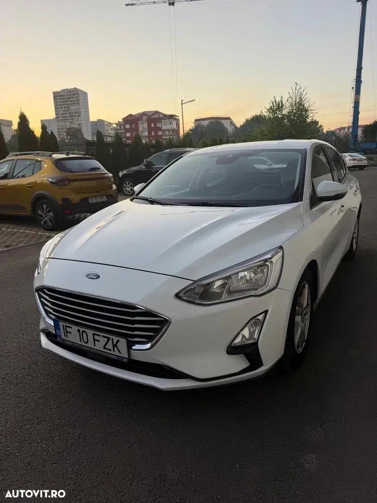 Ford Focus MK4 1.0 EcoBoost Trend — imagine 2