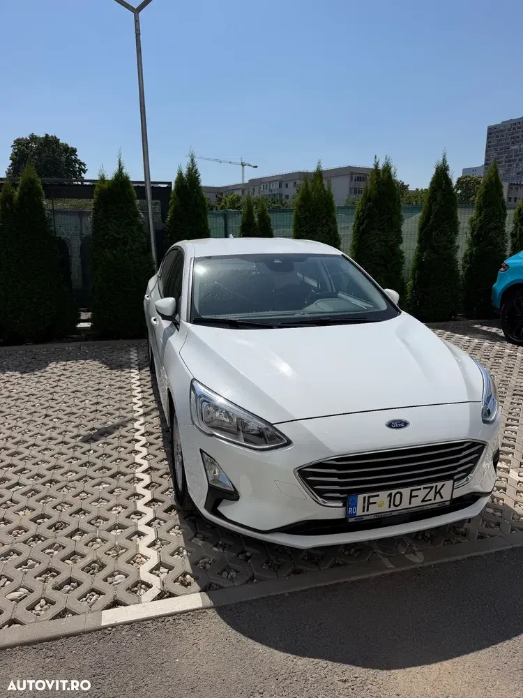 Ford Focus MK4 1.0 EcoBoost Trend — imagine 3