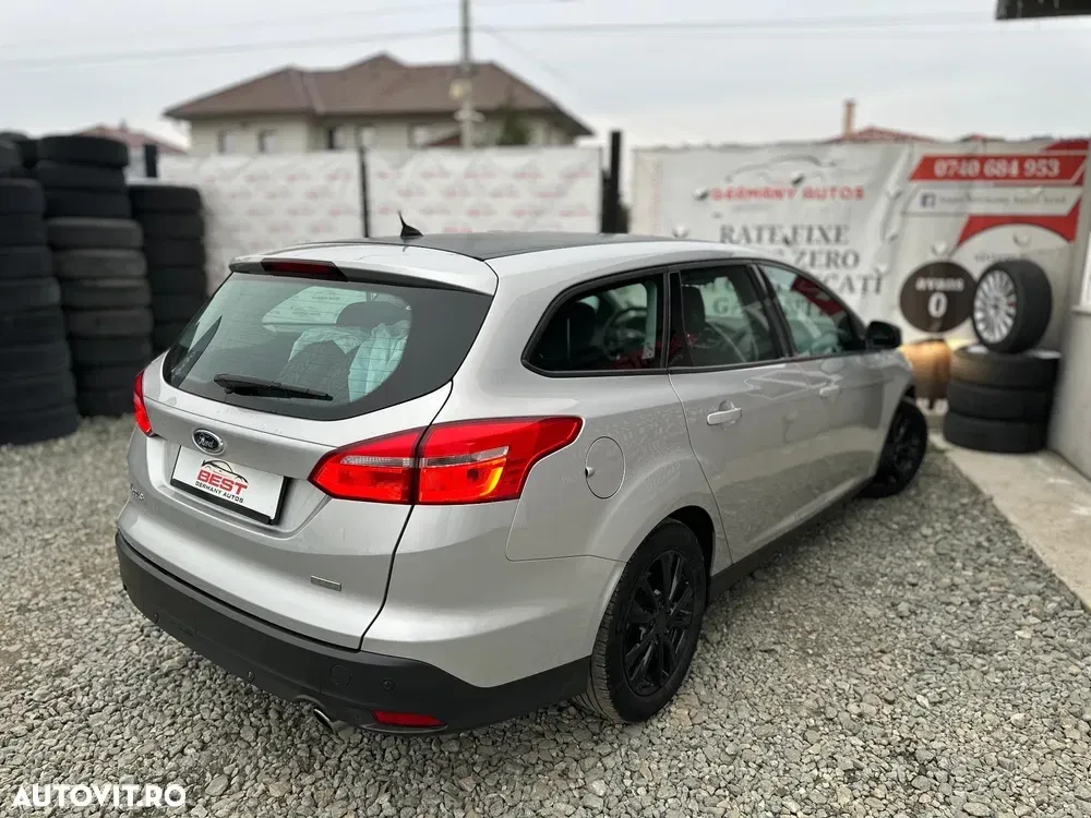 Ford Focus — imagine 4