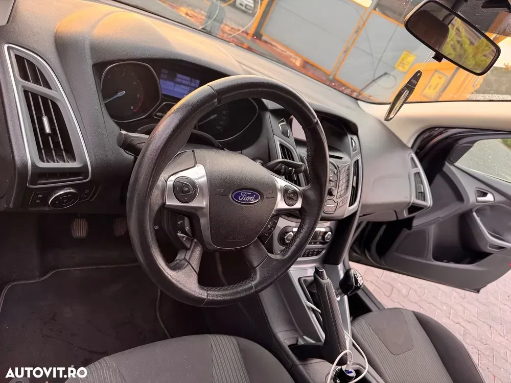Ford Focus MK3 1.6 TDCI DPF Titanium — imagine 6