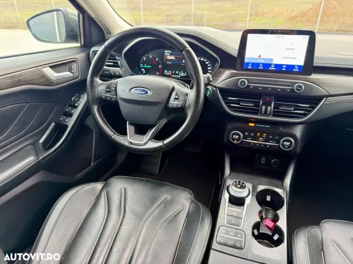 Ford Focus MK4 2.0 EcoBlue Vignale