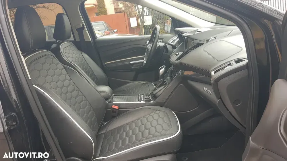 Ford Kuga — imagine 6