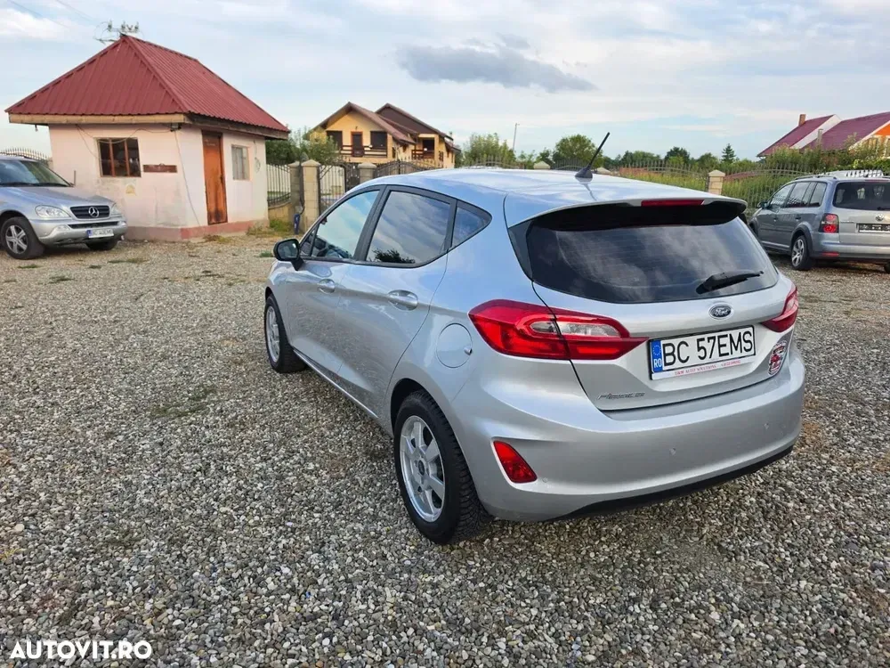 Ford Fiesta 1.0 EcoBoost S&S COOL&CONNECT — imagine 3