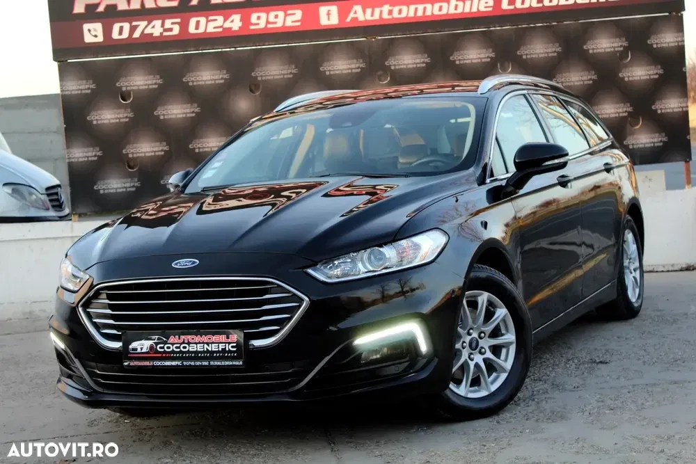Ford Mondeo IV 2.0 HEV Titanium — imagine 3