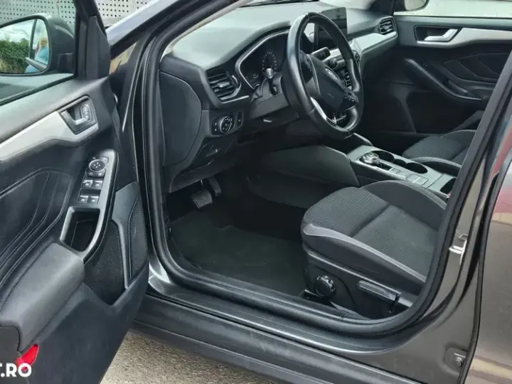 Ford Focus MK4 1.0 EcoBoost Trend Edition