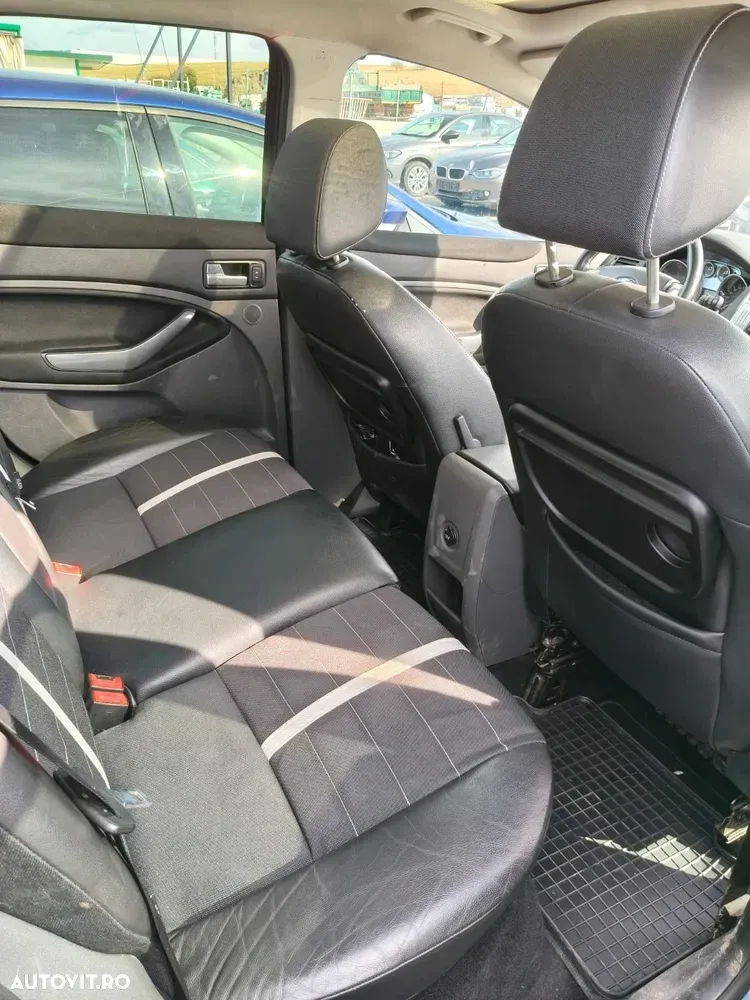 Ford Kuga I 2.0L TDCi DPF Titanium — imagine 6