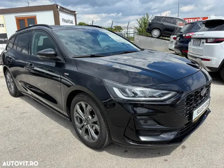 Ford Focus 1.0 EcoBoost MHEV ST-Line