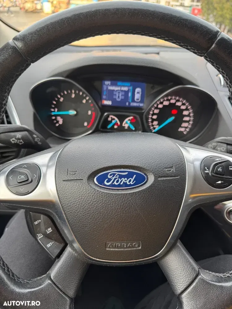 Ford Kuga II 2.0 TDCi 4x4 Aut. Titanium — imagine 5