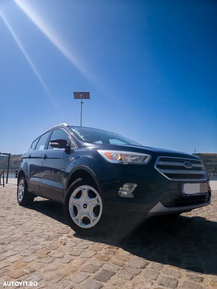 Ford Kuga II 1.5 TDCi 2x4 Business Edition — imagine 2