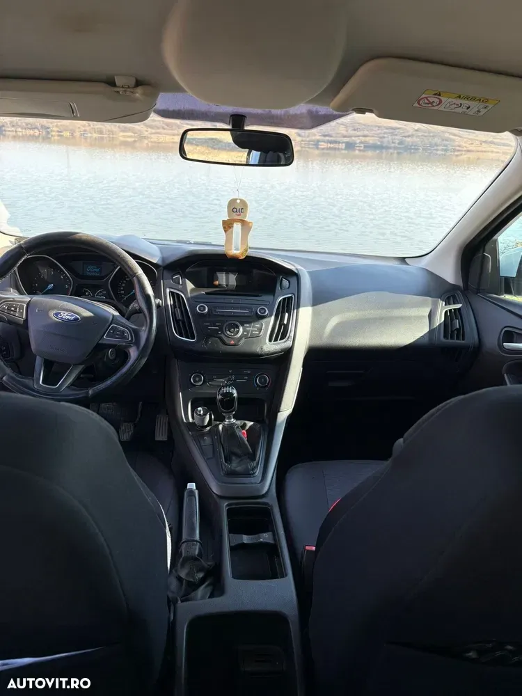 Ford Focus MK3 1.5 TDCi ST-Line — imagine 4
