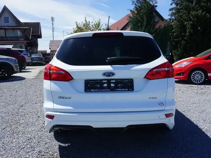 Ford Focus MK3 1.0 EcoBoost Start-Stopp-System ST-LINE DESIGN
