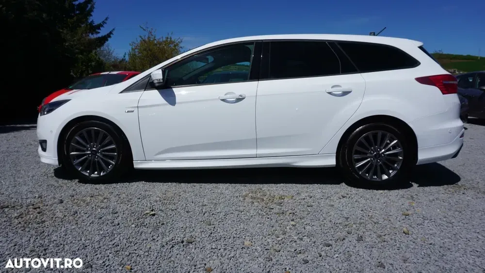 Ford Focus MK3 1.0 EcoBoost Start-Stopp-System ST-LINE DESIGN — imagine 3