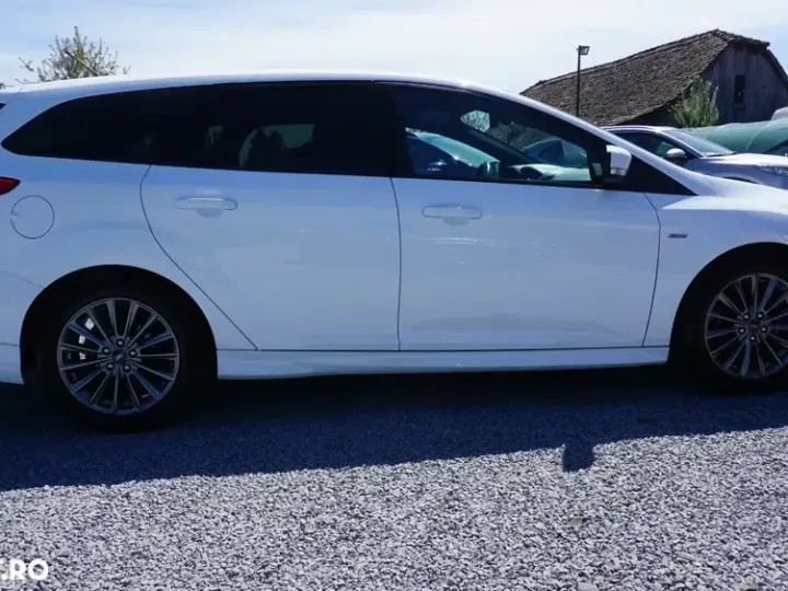 Ford Focus MK3 1.0 EcoBoost Start-Stopp-System ST-LINE DESIGN