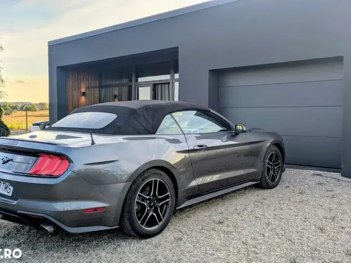 Ford Mustang VI