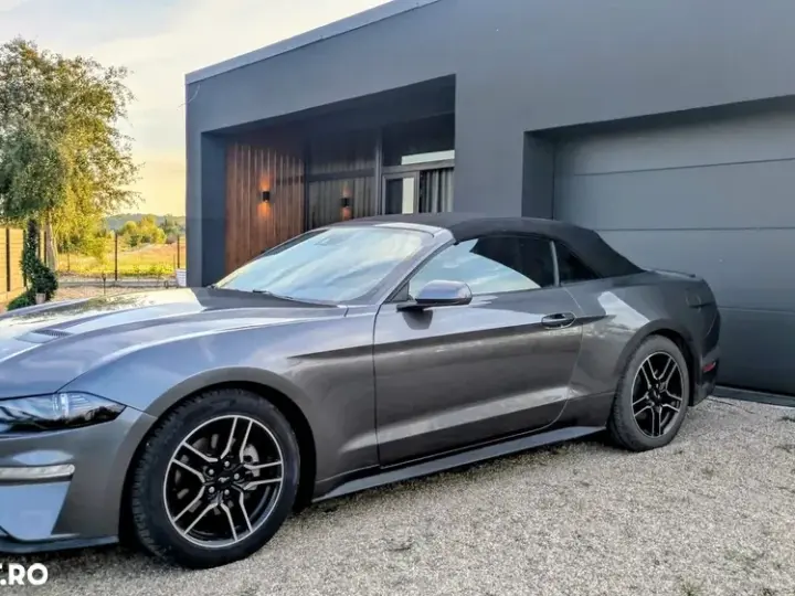 Ford Mustang VI
