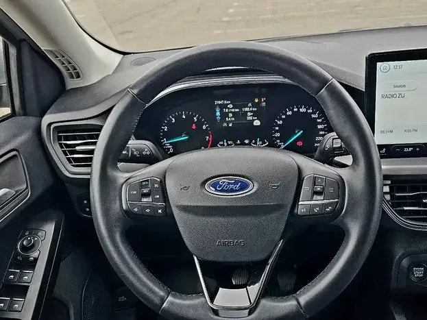 Ford Focus MK4 1.0 EcoBoost Titanium X