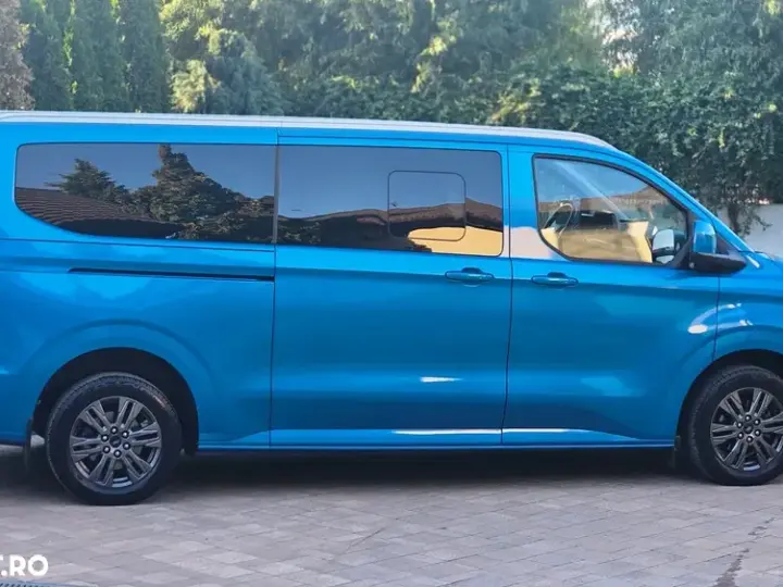 Ford Transit Custom Nugget 320L 2.0 EcoBlue 150 CP 6MT L2H1 FWD Titanium