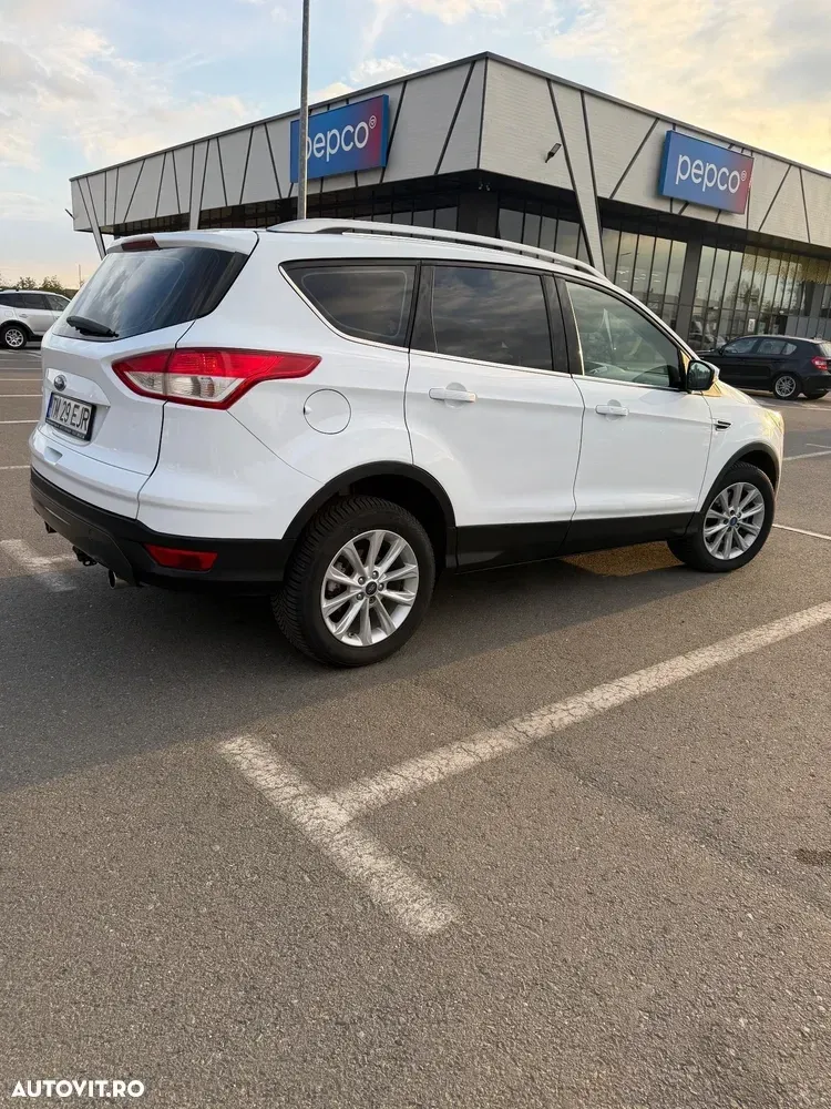 Ford Kuga II 2.0 TDCi 4x4 Aut. Titanium — imagine 4