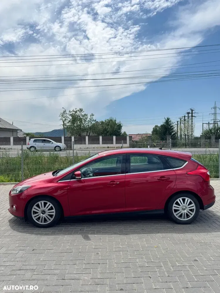 Ford Focus MK3 — imagine 3