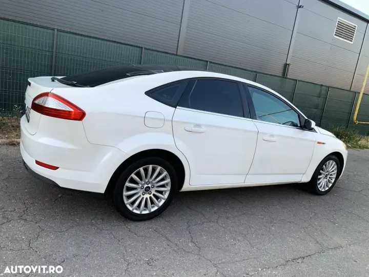 Ford Mondeo III 2.0 TDCi Trend