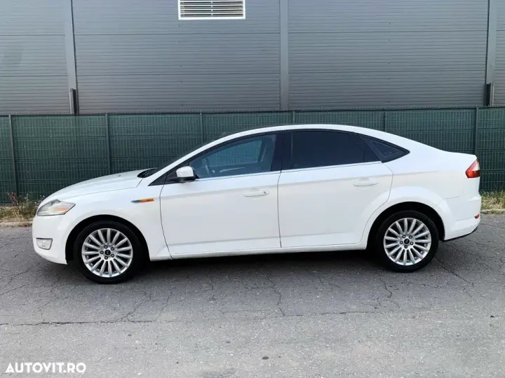 Ford Mondeo III 2.0 TDCi Trend