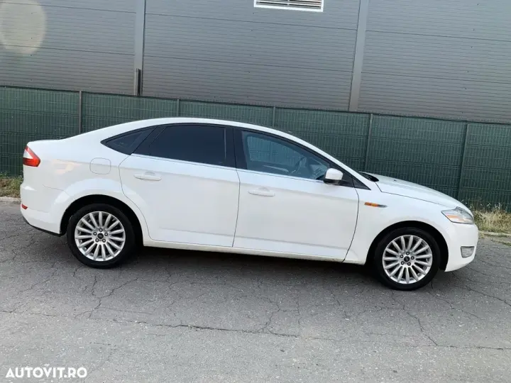 Ford Mondeo III 2.0 TDCi Trend
