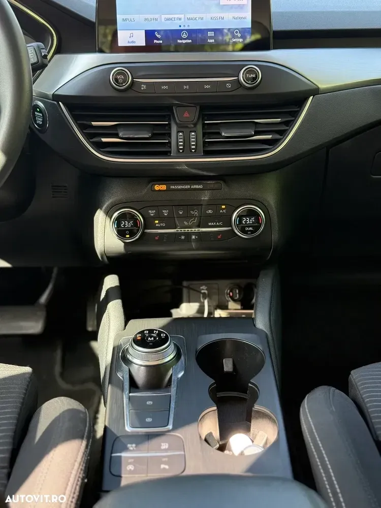 Ford Focus MK4 1.5 EcoBlue Start-Stopp-System Aut. TITANIUM — imagine 6