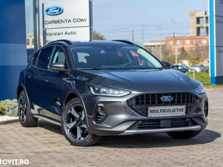 Ford Focus MK4 1.0 EcoBoost 6MT MHEV Active X