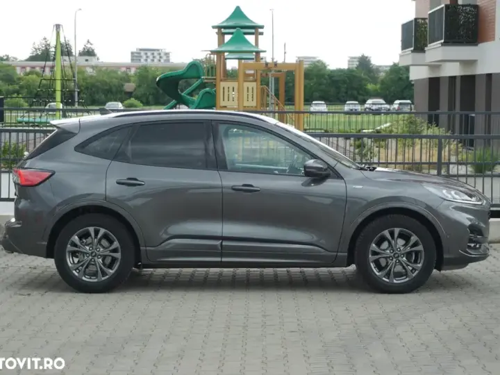 Ford Kuga III 2.0 EcoBlue 4x4 Aut. ST-LINE X