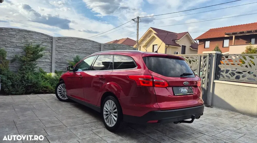 Ford Focus 1.5 EcoBoost Titanium — imagine 4
