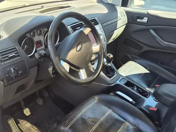 Ford Kuga I 2.0L TDCi DPF Titanium