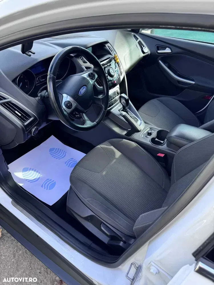 Ford Focus MK3 — imagine 5