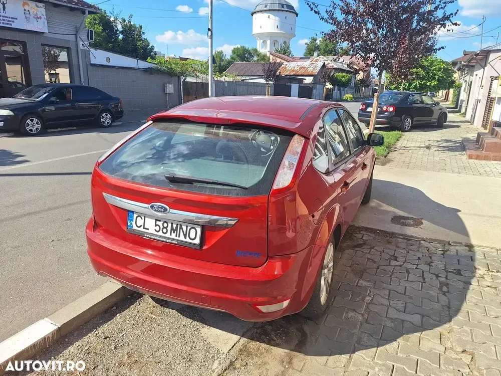 Ford Focus MK2 — imagine 3