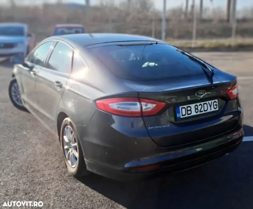 Ford Mondeo IV 2.0 TDCI Start-Stopp PowerShift-Aut Trend — imagine 5