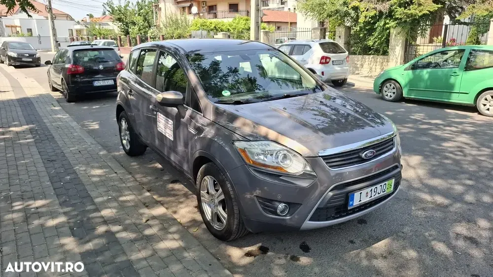 Ford Kuga I 2.0 TDCi Powershift 4WD Titanium — imagine 3