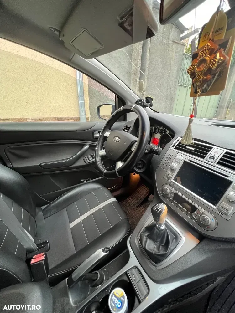 Ford Kuga I 2.0 TDCi Titanium — imagine 6