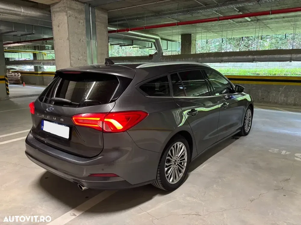 Ford Focus — imagine 6