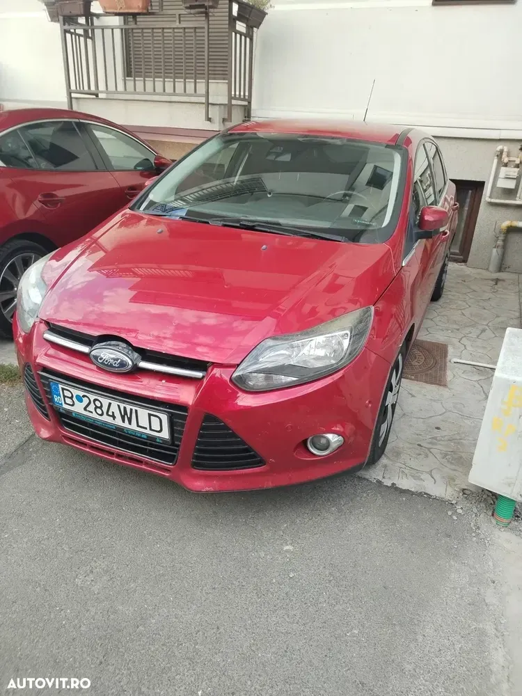 Ford Focus MK3 2.0 TDCI DPF Powershift Titanium — imagine 3