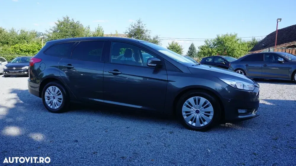 Ford Focus MK3 1.5 TDCi DPF Start-Stopp-System Aut. Business — imagine 4