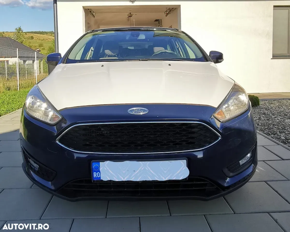 Ford Focus — imagine 6